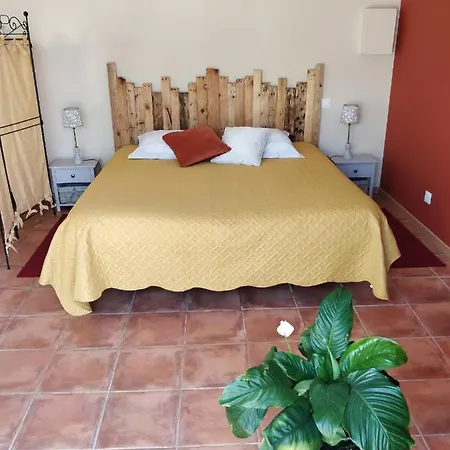 Bed & Breakfast D'hotes La Romaine 4*